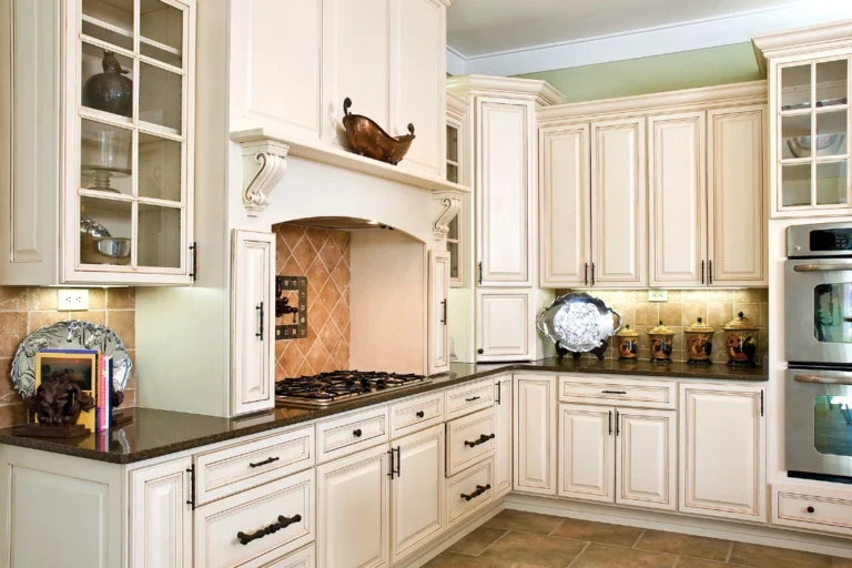 L shaped kitchen design by-HSH Home Design