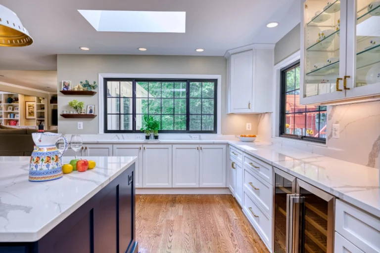 Premium kitchen HSH Home Design