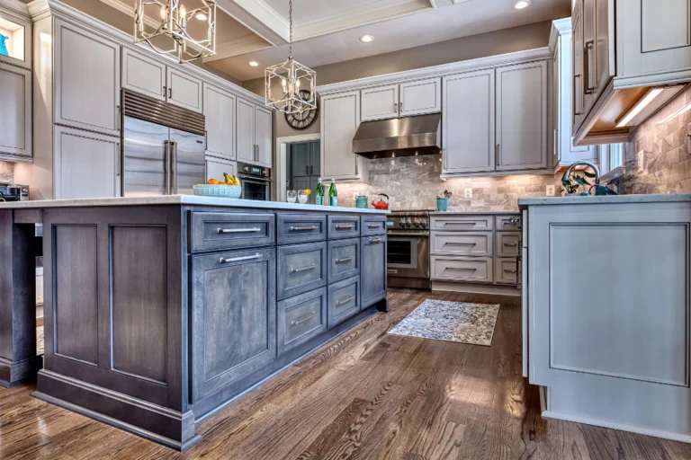 premium ushaped kitchen designed by HSH Home Design