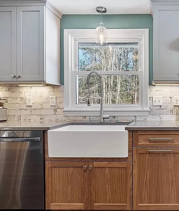 Tile-Walls-and-Backsplash